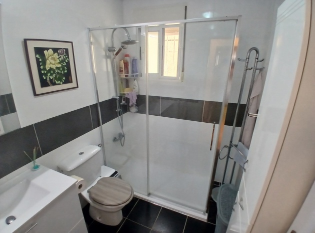 Resale - Villa - Orihuela - Villamartin