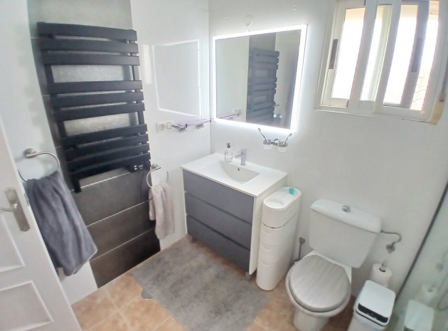 Resale - Villa - Orihuela - Villamartin