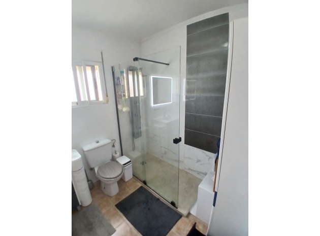Resale - Villa - Orihuela - Villamartin