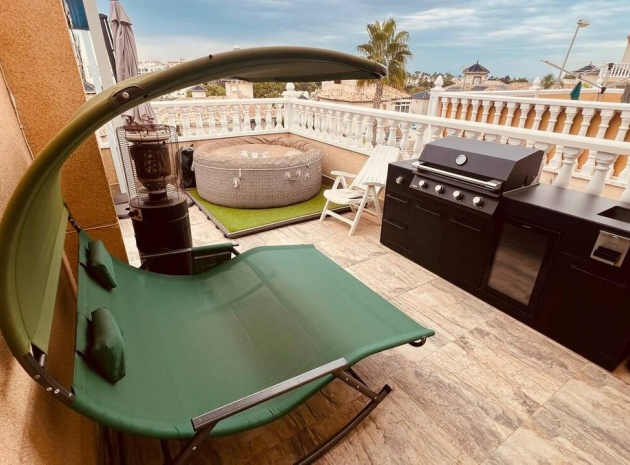 Resale - Villa - Orihuela - Villamartin