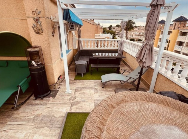 Resale - Villa - Orihuela - Villamartin