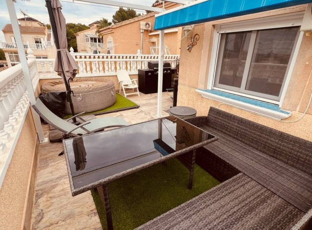 Resale - Villa - Orihuela - Villamartin