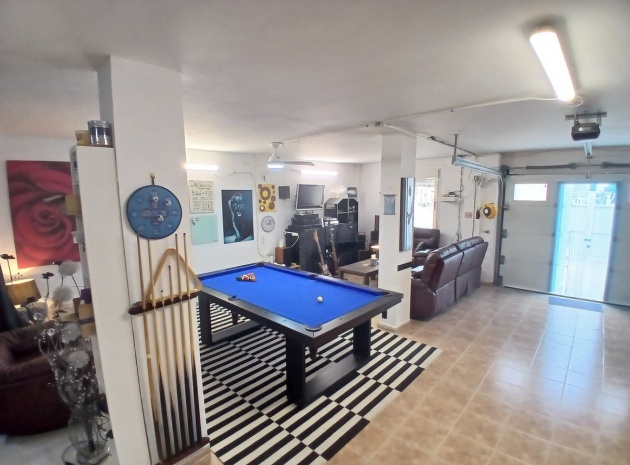 Resale - Villa - Orihuela - Villamartin