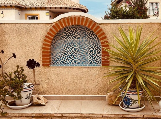 Resale - Villa - Orihuela - Villamartin