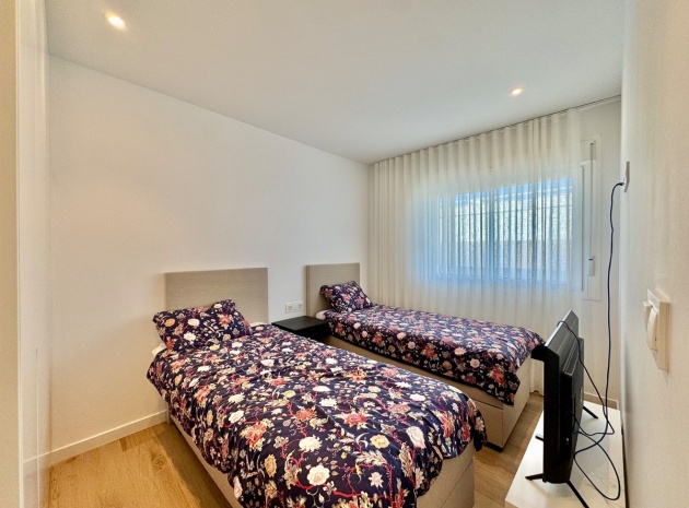 Resale - Apartment - Pilar de la Horadada - Pilar de la Horadada Centro
