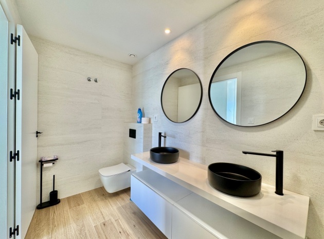 Resale - Apartment - Pilar de la Horadada - Pilar de la Horadada Centro
