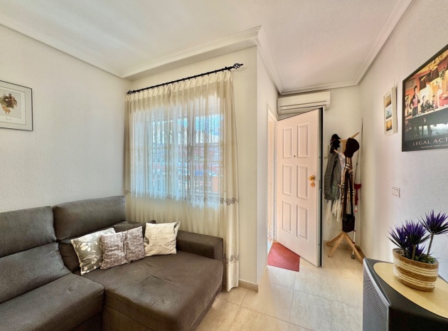 Resale - Apartment - Orihuela - Orihuela Costa