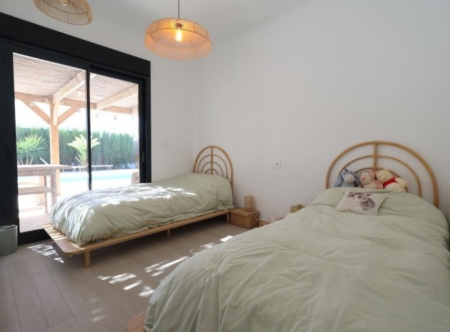 Resale - Villa - Algorfa - Algorfa Centro