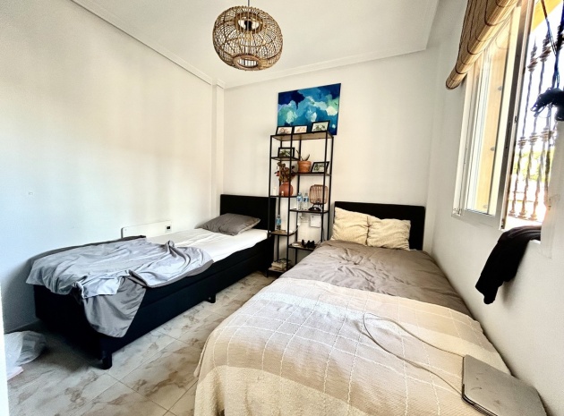 Resale - Villa - Orihuela - Villamartin