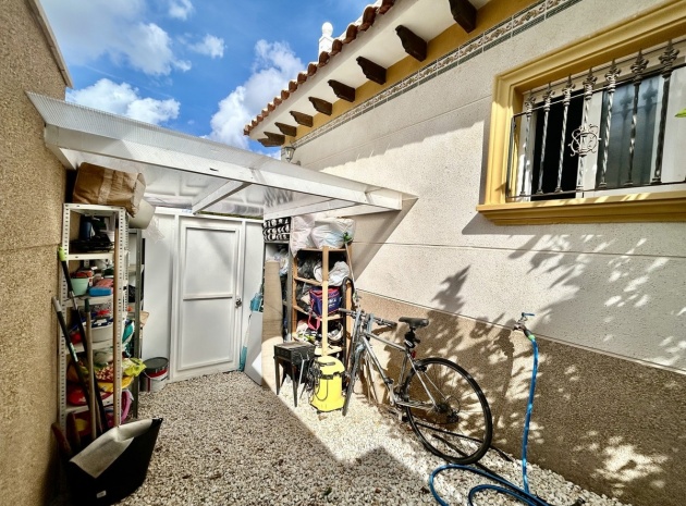 Resale - Villa - Orihuela - Villamartin
