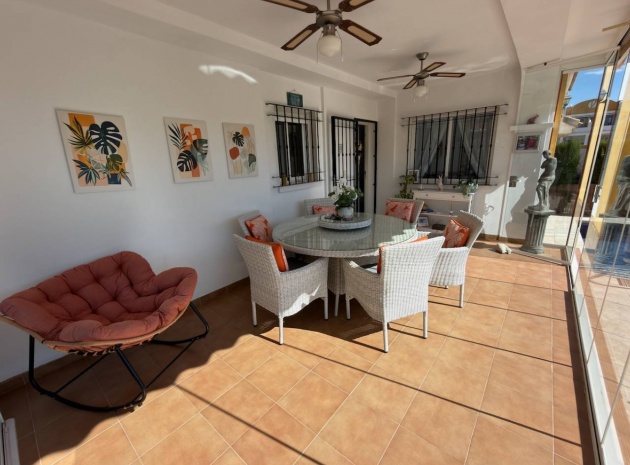 Resale - Villa - Los Montesinos - Urbanizacion montesol
