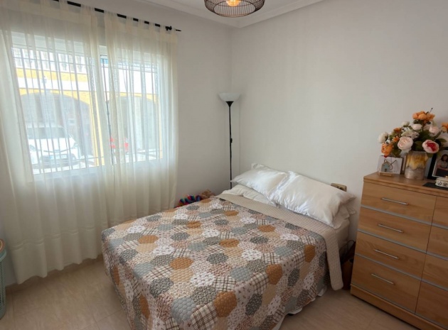 Resale - Villa - Los Montesinos - Urbanizacion montesol