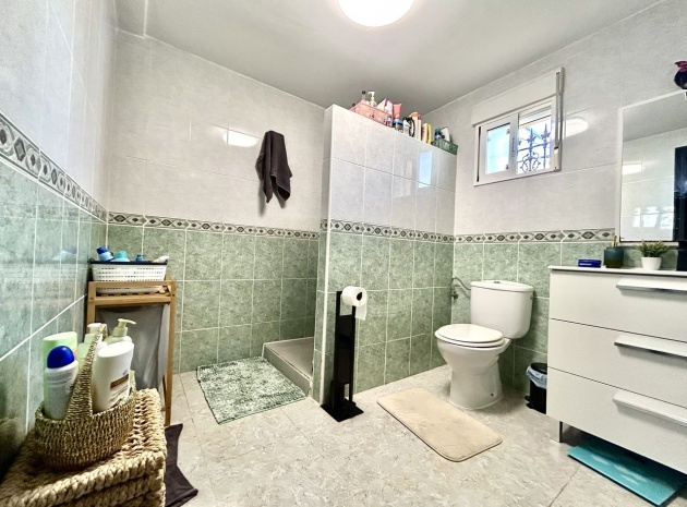 Resale - Villa - Villamartin - pinada golf