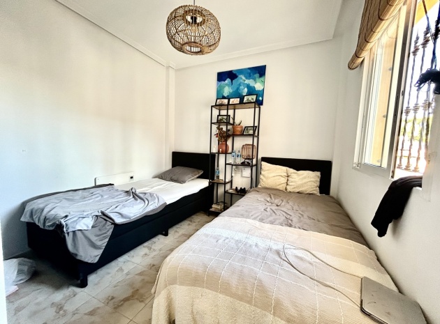 Resale - Villa - Villamartin - pinada golf