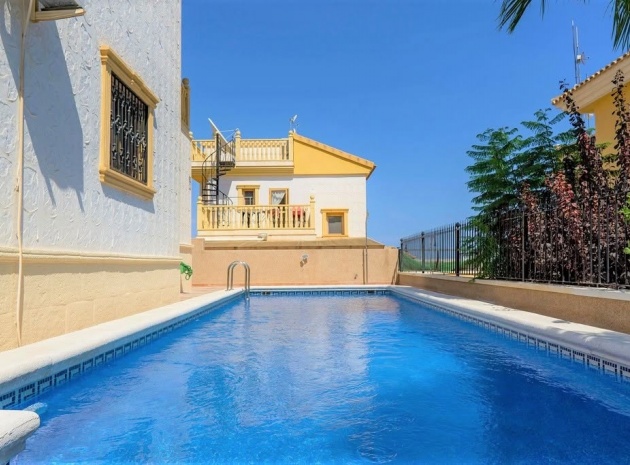 Resale - Villa - Villamartin - El Galan