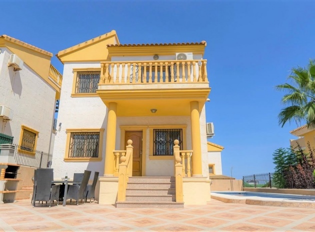 Resale - Villa - Villamartin - El Galan