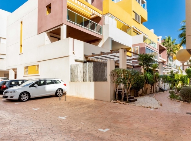 Resale - Apartment - Playa Flamenca - el bosque