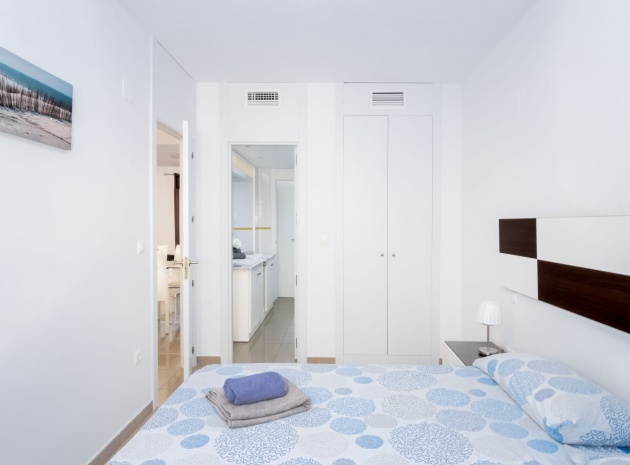 Resale - Apartment - Playa Flamenca - el bosque