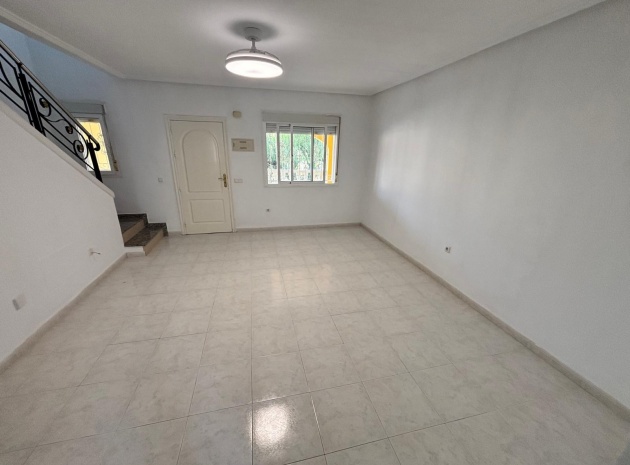 Resale - Townhouse - Ciudad Quesada - Monte Azul