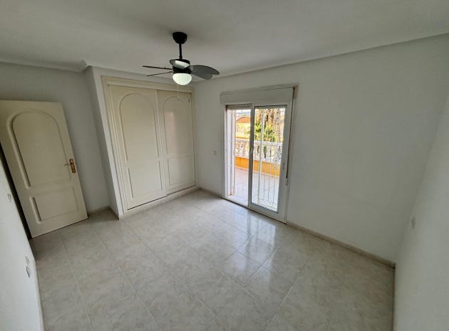 Resale - Townhouse - Ciudad Quesada - Monte Azul