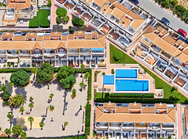 Resale - Townhouse - Ciudad Quesada - Monte Azul