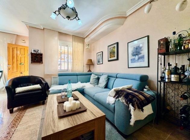 Resale - Villa - Playa Flamenca - zodiaco
