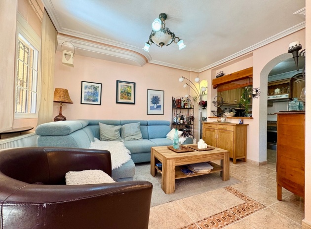 Resale - Villa - Playa Flamenca - zodiaco
