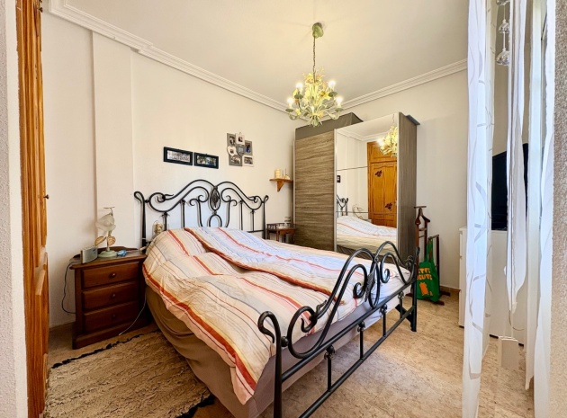 Resale - Villa - Playa Flamenca - zodiaco