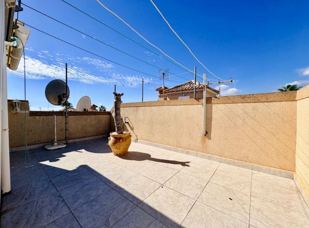 Resale - Villa - Playa Flamenca - zodiaco
