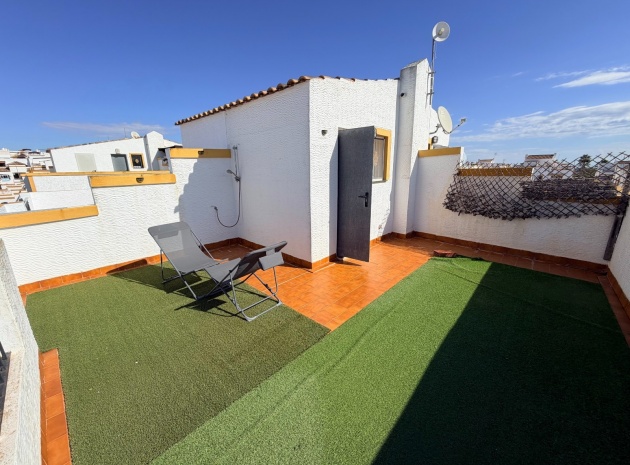 Resale - Villa - Los Montesinos - entre naranjos