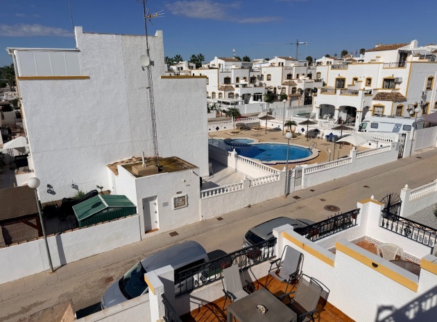Resale - Villa - Los Montesinos - entre naranjos