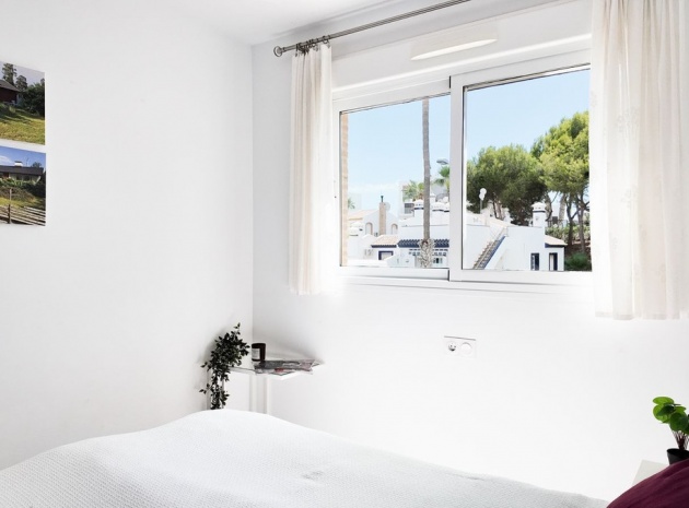 Resale - Apartment - Orihuela - Orihuela Costa