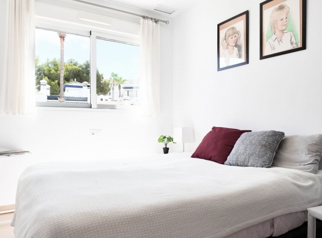 Resale - Apartment - Orihuela - Orihuela Costa