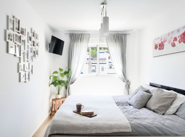 Resale - Apartment - Orihuela - Orihuela Costa