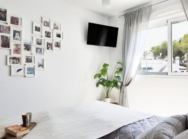 Resale - Apartment - Orihuela - Orihuela Costa