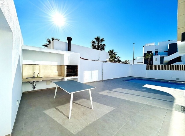 Resale - Villa - Guardamar del Segura - Urbanización El Raso