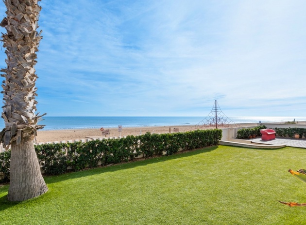 Resale - Villa - Guardamar del Segura - Guardamar del Segura Centro