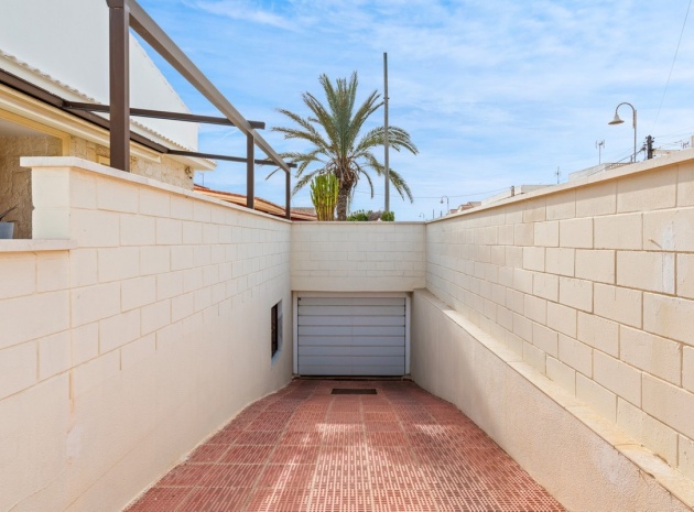 Resale - Villa - Guardamar del Segura - Guardamar del Segura Centro