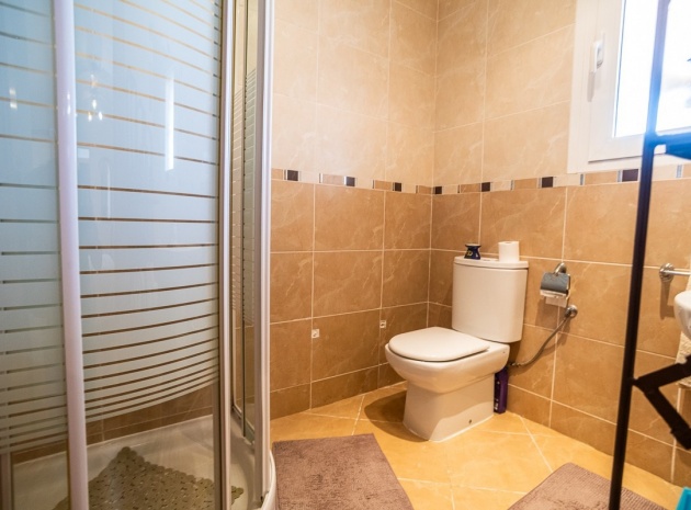 Resale - Villa - Torrevieja - Torrevieja Centro