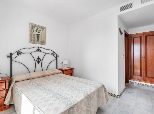 Resale - Apartment - Torrevieja - Playa De Los Locos