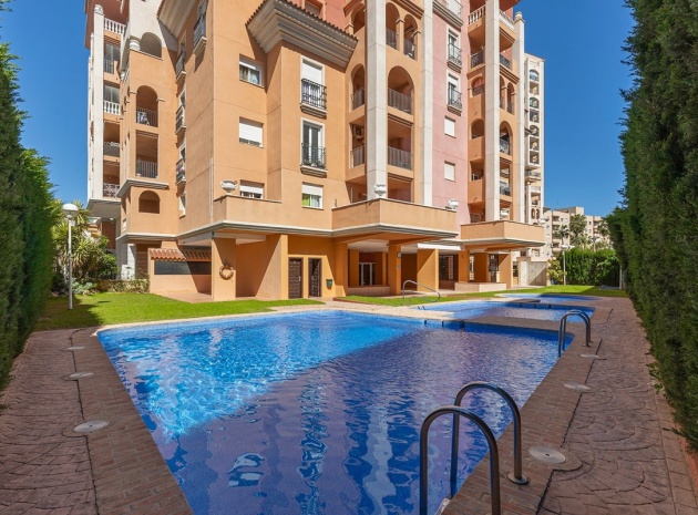 Resale - Apartment - Torrevieja - Playa De Los Locos