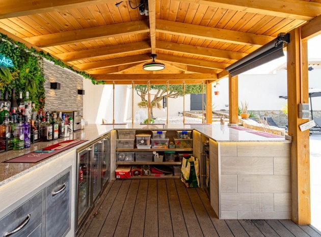 Resale - Villa - Orihuela - Villamartin