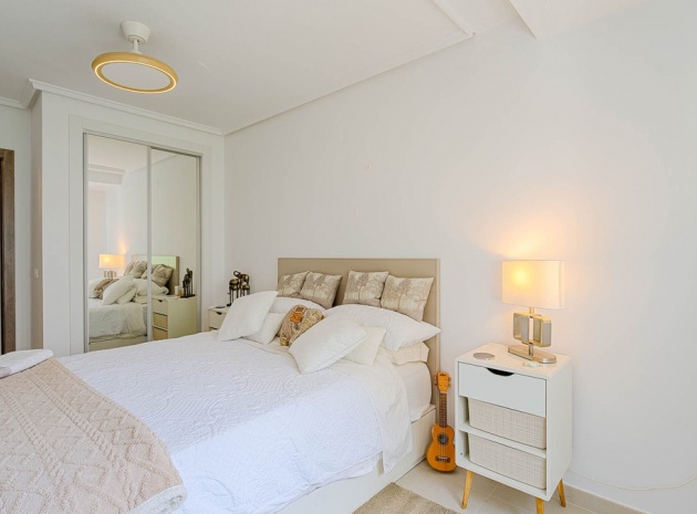 Resale - Villa - Orihuela - Villamartin