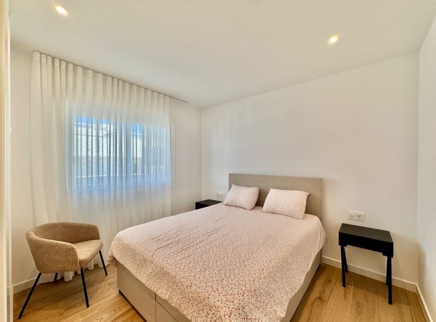 Resale - Apartment - Pilar de la Horadada - Pilar de la Horadada Centro