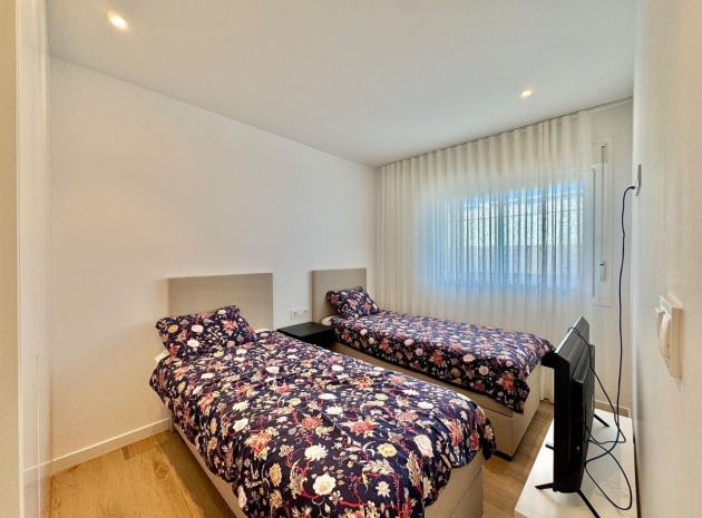 Resale - Apartment - Pilar de la Horadada - Pilar de la Horadada Centro