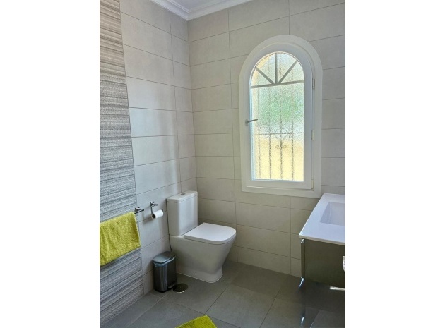 Resale - Villa - Orihuela - La Zenia
