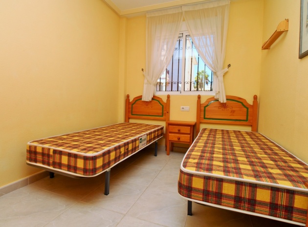 Resale - Apartment - Playa Flamenca - parque del duque