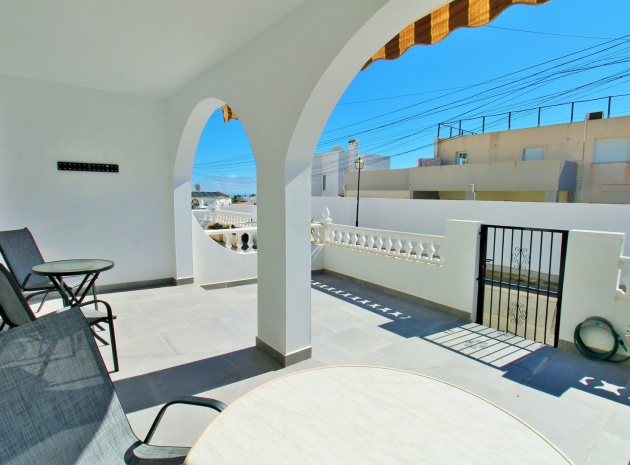 Resale - Bungalow - Villamartin - La Fuente