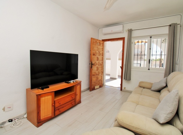 Resale - Bungalow - Villamartin - La Fuente