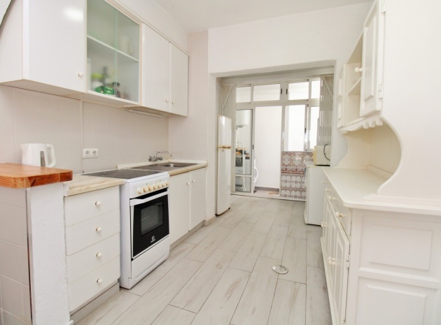 Resale - Bungalow - Villamartin - La Fuente
